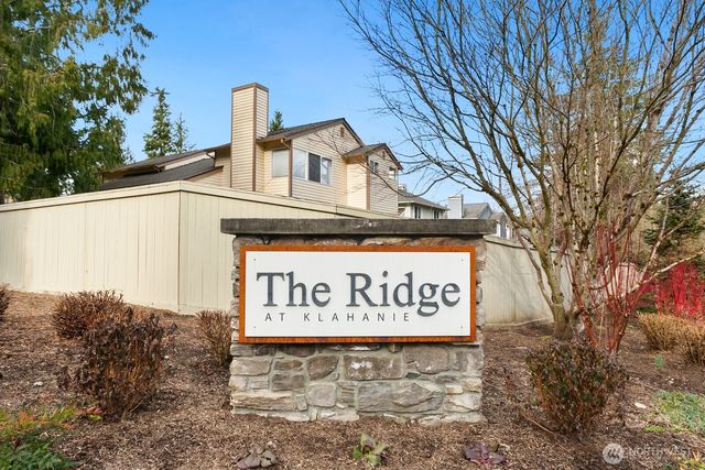 24341 SE 42nd Place, Issaquah, WA 98029