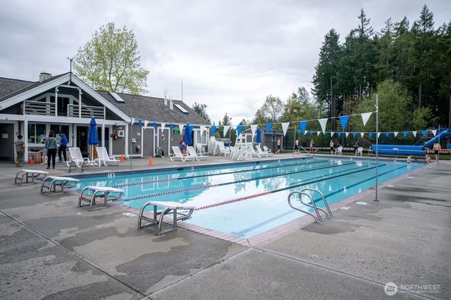 24341 SE 42nd Place, Issaquah, WA 98029