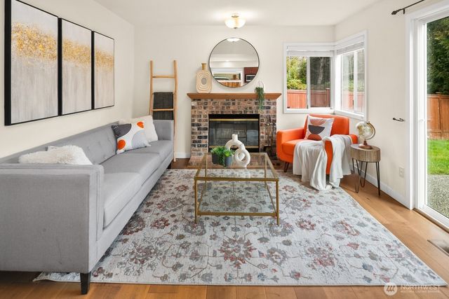 24341 SE 42nd Place, Issaquah, WA 98029