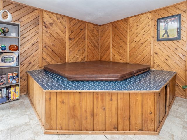 45523 Eleanor Drive, Decatur, MI 49045