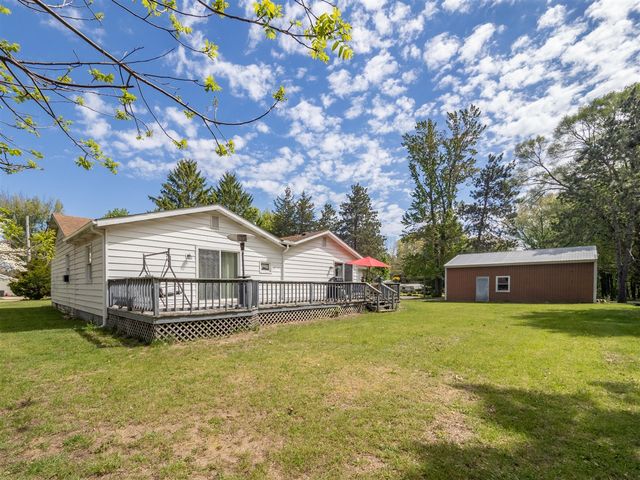 45523 Eleanor Drive, Decatur, MI 49045
