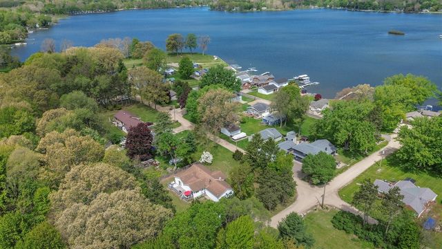45523 Eleanor Drive, Decatur, MI 49045