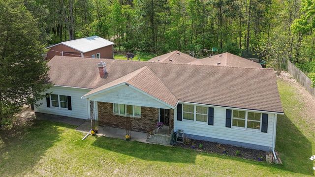 45523 Eleanor Drive, Decatur, MI 49045