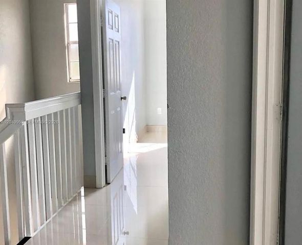 3965 NE 15th St, Homestead, FL 33033