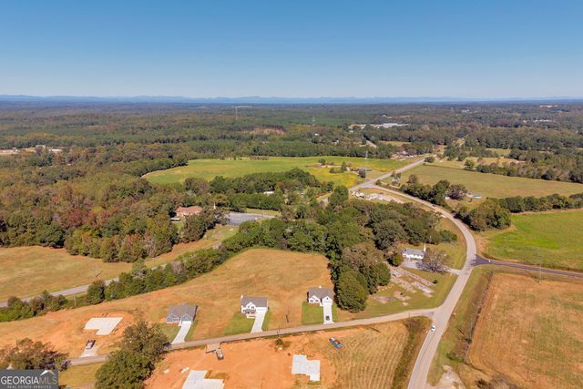 62 Sewell Road, Lavonia, GA 30553