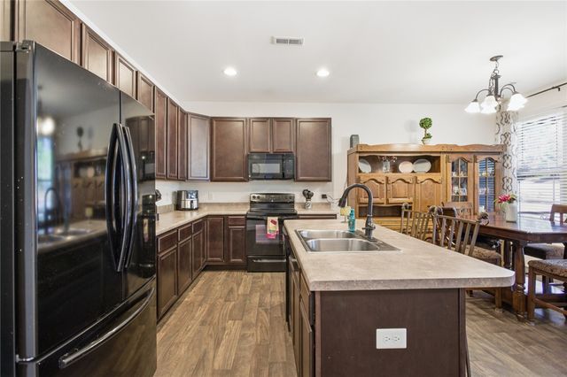 107 Silo Alley, Seneca, SC 29672