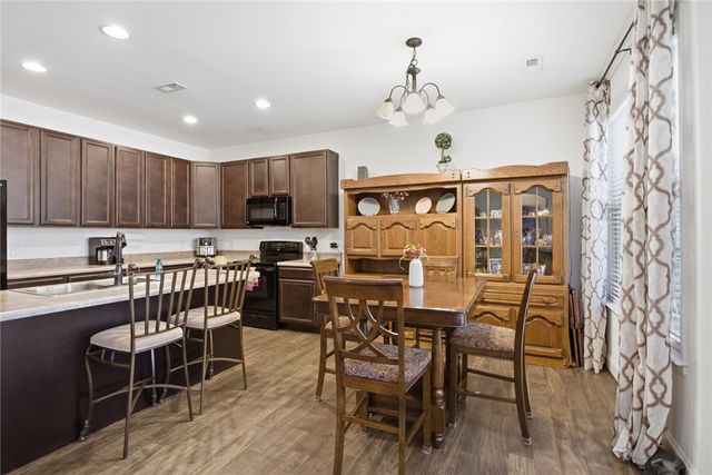 107 Silo Alley, Seneca, SC 29672