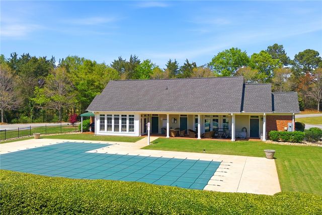 107 Silo Alley, Seneca, SC 29672