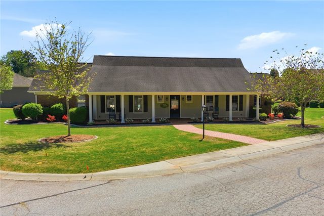 107 Silo Alley, Seneca, SC 29672