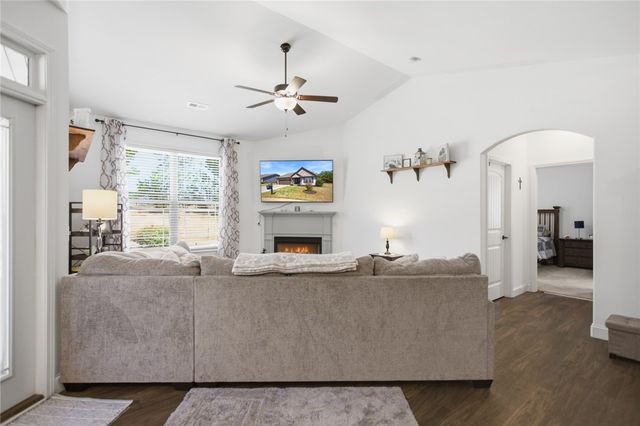 107 Silo Alley, Seneca, SC 29672