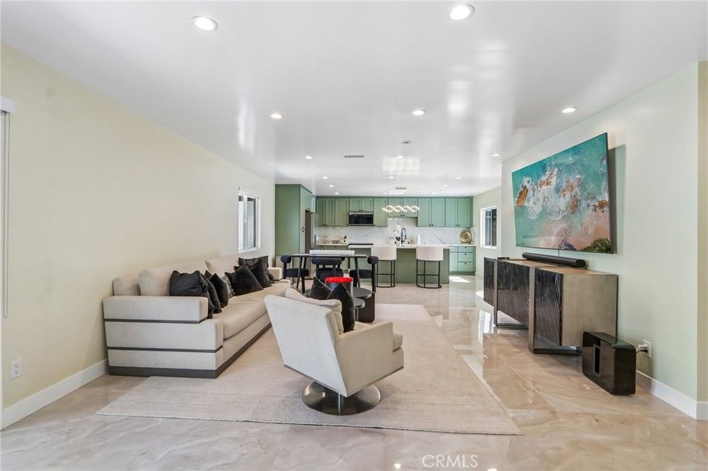 22241 Wyandotte Street, Canoga Park, CA 91303 — photo 3