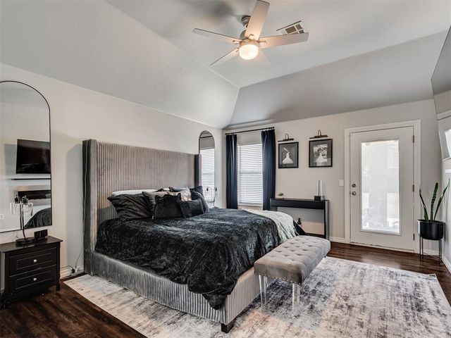 6910 Rolling Meadows Drive, Tuttle, OK 73089