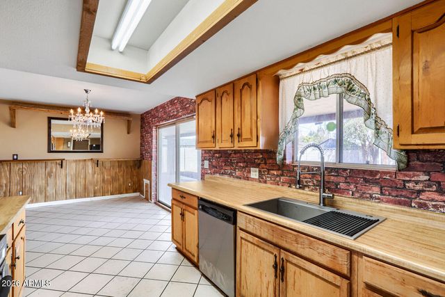 19635 N 19TH Avenue, Phoenix, AZ 85027