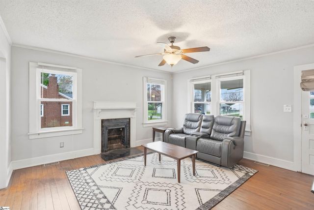 3 Littlejohn Street, Inman, SC 29349