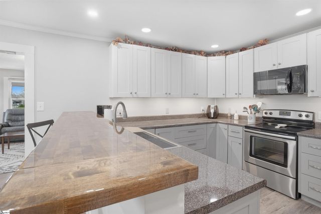 3 Littlejohn Street, Inman, SC 29349