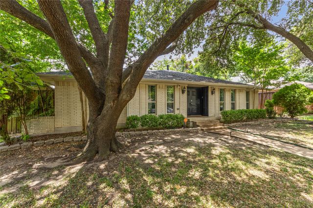 2304 babalos Lane, Dallas, TX 75228