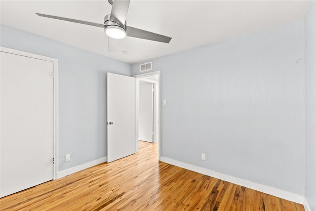 2304 babalos Lane, Dallas, TX 75228