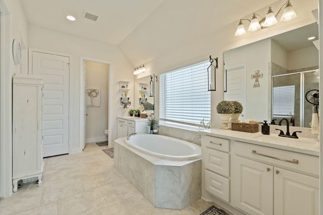 8137 Tyrell Heights Dr, Magnolia, TX 77354