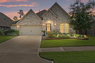 8137 Tyrell Heights Drive, Magnolia, TX 77354