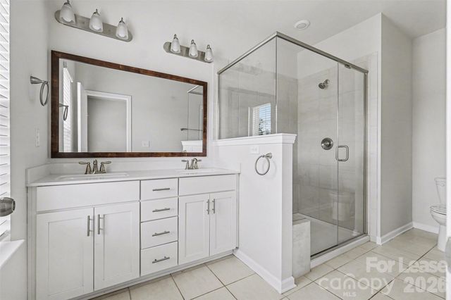 10016 Hemingway Place, Charlotte, NC 28227