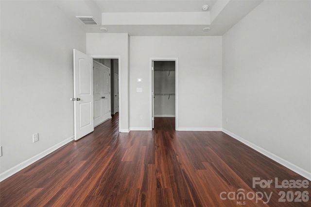 10016 Hemingway Place, Charlotte, NC 28227