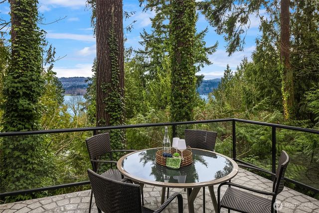 4429 E Mercer Way, Mercer Island, WA 98040