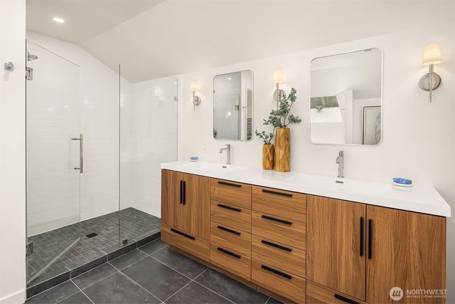 4429 E Mercer Way, Mercer Island, WA 98040