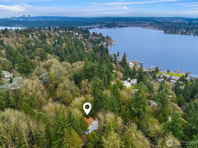 4429 E Mercer Way, Mercer Island, WA 98040