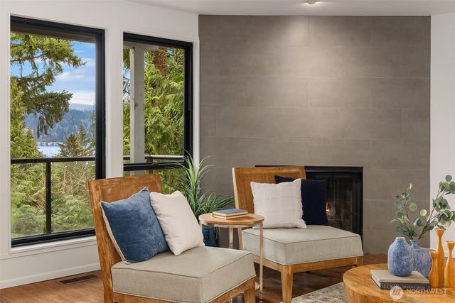 4429 E Mercer Way, Mercer Island, WA 98040