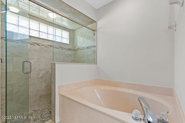 136 SOUTHERN GROVE Drive, St. Johns, FL 32259
