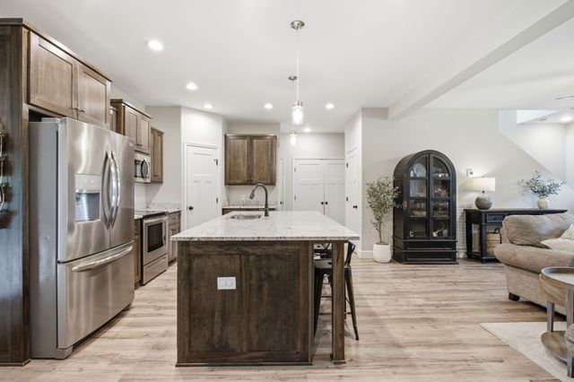 3760 Mealer Rd, Chapel Hill, TN 37034