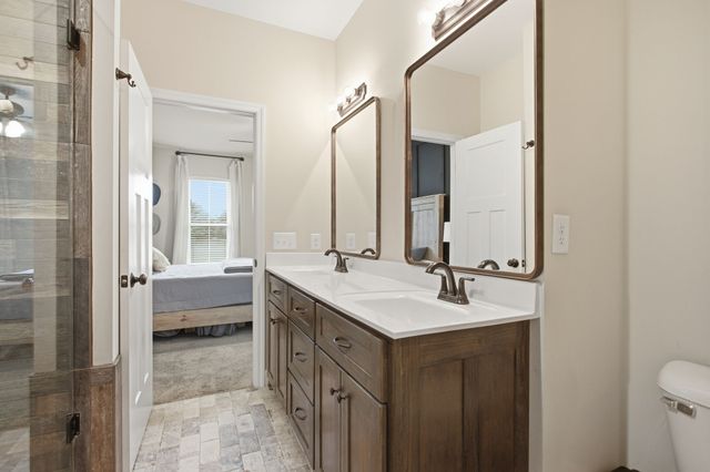 3760 Mealer Rd, Chapel Hill, TN 37034