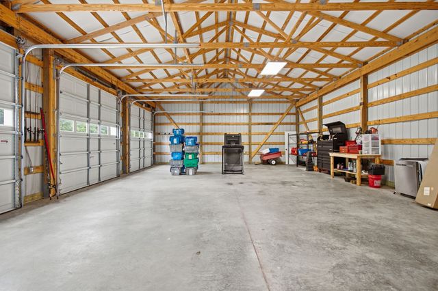 3760 Mealer Rd, Chapel Hill, TN 37034