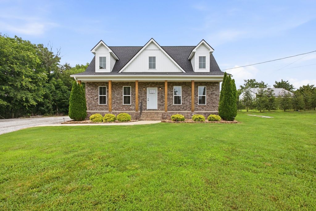 3760 Mealer Rd, Chapel Hill, TN 37034