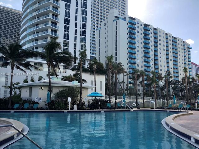 3901 S Ocean Drive 3Y, Hollywood, FL 33019