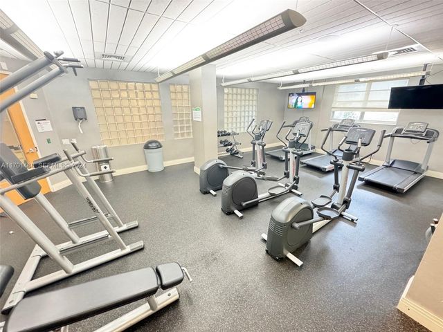 3901 S Ocean Drive 3Y, Hollywood, FL 33019