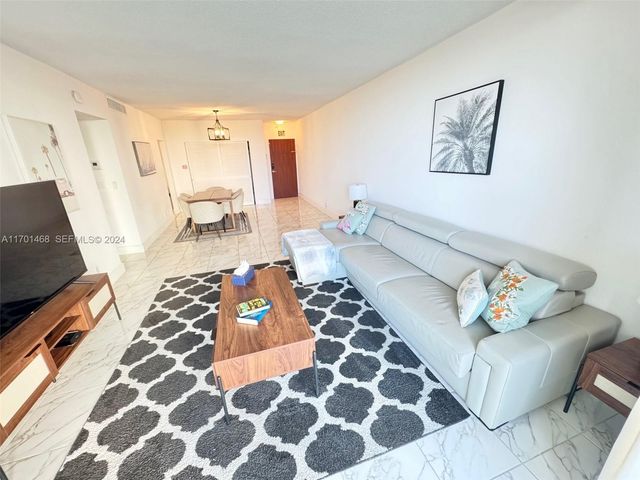 3901 S Ocean Drive 3Y, Hollywood, FL 33019
