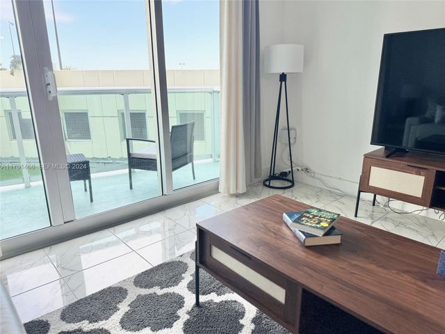 3901 S Ocean Drive 3Y, Hollywood, FL 33019