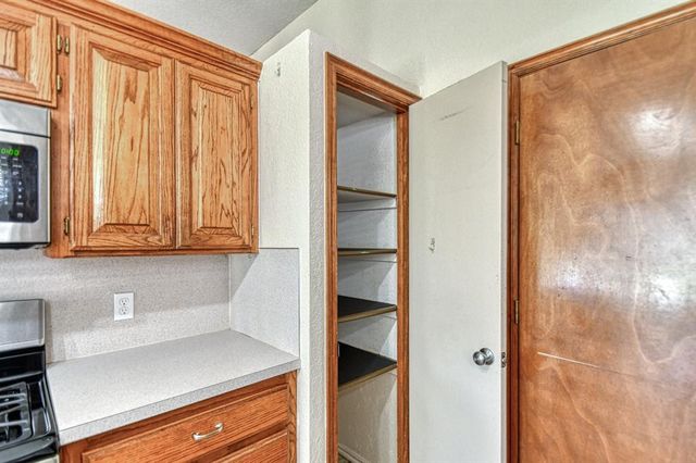 901 SE 36th Street, Moore, OK 73160