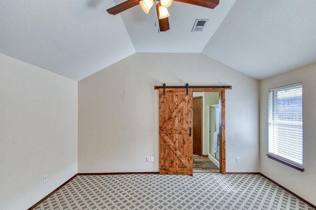 901 SE 36th Street, Moore, OK 73160