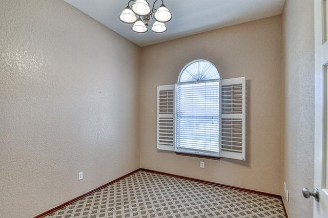 901 SE 36th Street, Moore, OK 73160