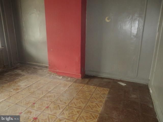 2930 W OXFORD ST, Philadelphia, PA 19121