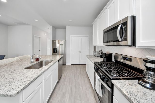 5806 Quest Valley Drive, Katy, TX 77493