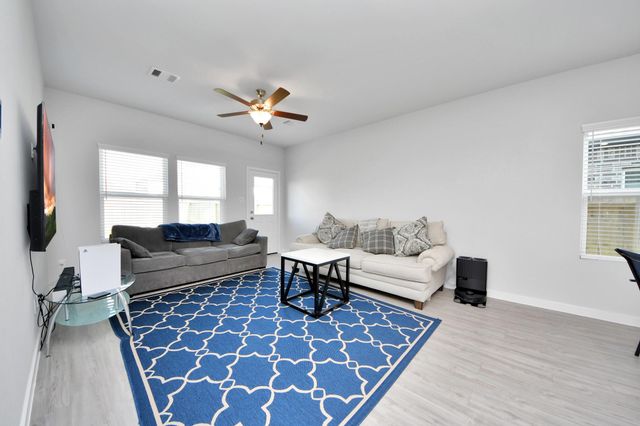 5806 Quest Valley Drive, Katy, TX 77493