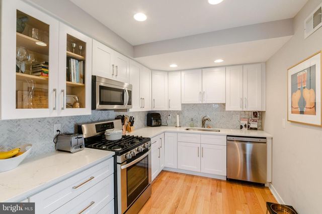 811 N BUCKNELL ST, Philadelphia, PA 19130