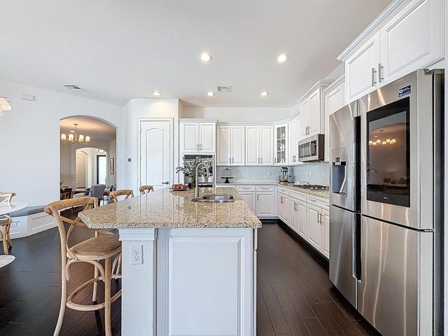 10360 Peninsula Place, Parkland, FL 33076