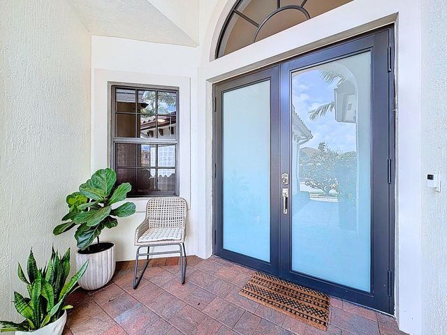 10360 Peninsula Place, Parkland, FL 33076