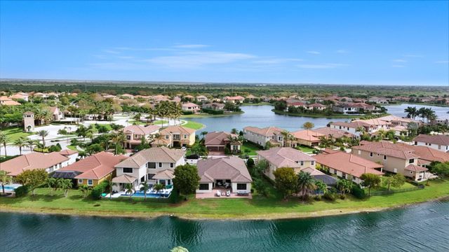 10360 Peninsula Place, Parkland, FL 33076