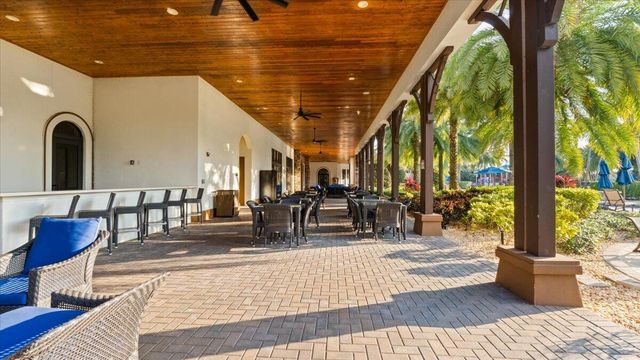 10360 Peninsula Place, Parkland, FL 33076