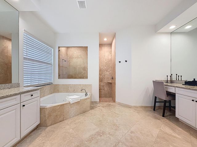 10360 Peninsula Place, Parkland, FL 33076